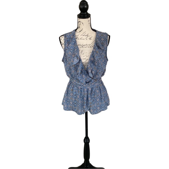 Max Studio Sleeveless Ruffle Top - Picture 2 of 4